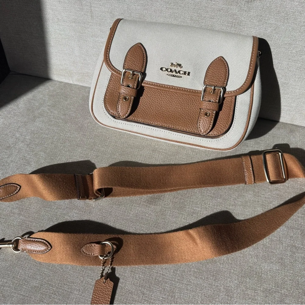 COACH Lucy Canvas and Leather Crossbody #CA622 - Picture 6 of 8